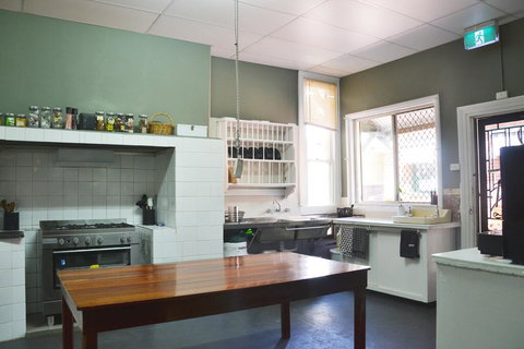 Black Diamond Lodge - Winery Find 1