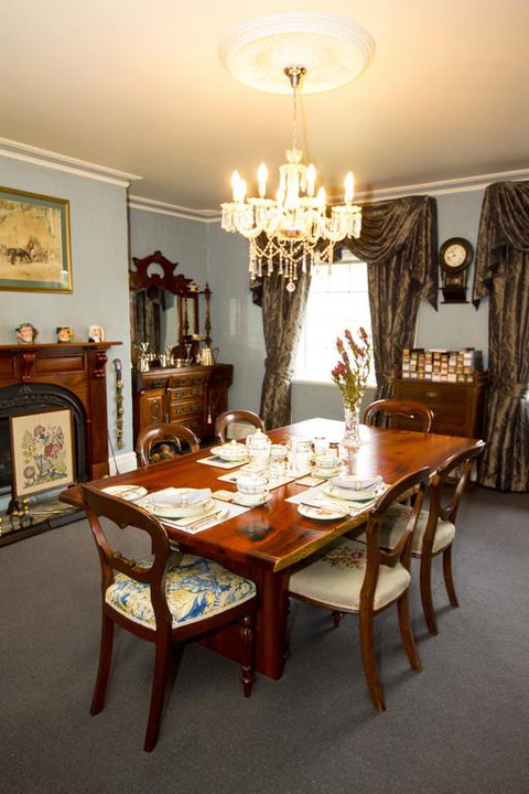 Blackwood Inn Innkeepers House - Winery Find 3