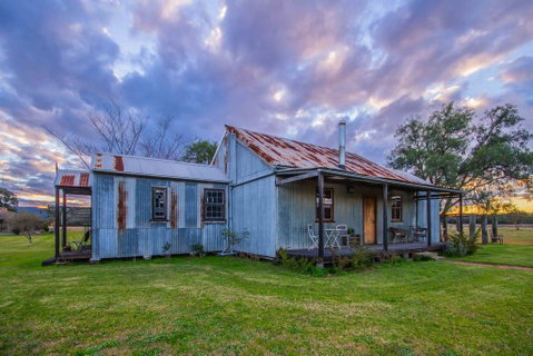 Blaxland's Cottage - Winery Find 0