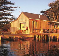 Boathouse - Birks River Retreat - Winery Find
