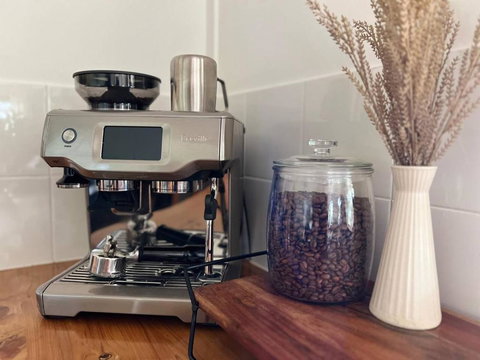 Wattle Bush Retreat - Winery Find 0