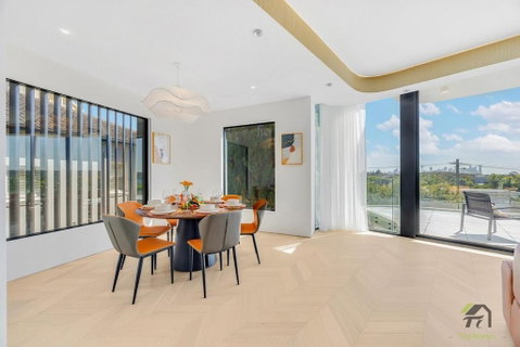 Whispering Pines With 4 Bedroom In Vaucluse - Winery Find 3