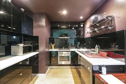 ZEN MARKETS - Boutique 1-BR Apt Near Parap Markets - Winery Find 2