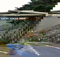 Small-Group Great Ocean Road and Twelve Apostles Full-Day Tour - Winery Find