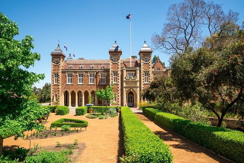 Perth Scavenger Hunt: Perched On A Swan - Winery Find 0