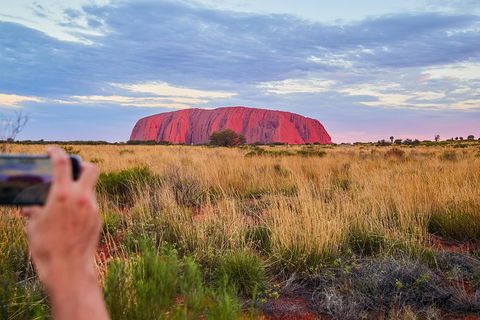 Uluru (Ayers Rock) Sunset With Outback Barbecue Dinner And Star Tour - Winery Find 0