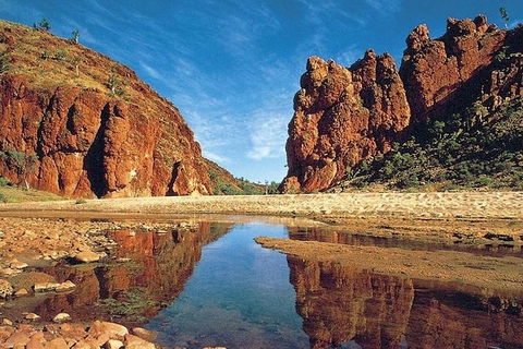 Alice Springs, Uluru Ayers Rock & Kings Canyon 8 Days Touring Package - Winery Find 4