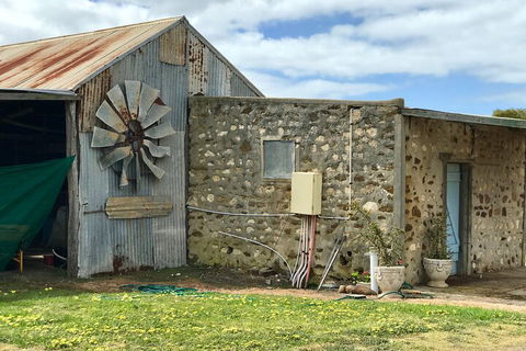 Kangaroo Island Gourmet Food And Wine Trail Tour - Winery Find 0