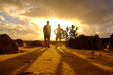 Pinnacle Desert Sunset And Night-time Stargazing Tour From Perth - Winery Find 1
