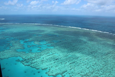 Reef And Island Scenic Flight From Airlie Beach - Winery Find 1