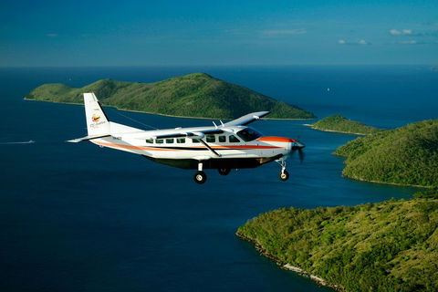 Reef And Island Scenic Flight From Airlie Beach - Winery Find 3