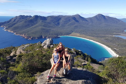2-Day Tas East Coast Escape Tour Including Bay Of Fires, Wineglass Bay & Devils - Winery Find 1