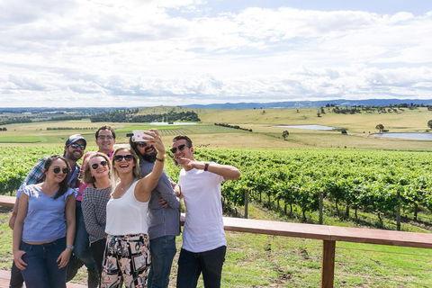 Private Tour Of Melbourne - Winery Find 0