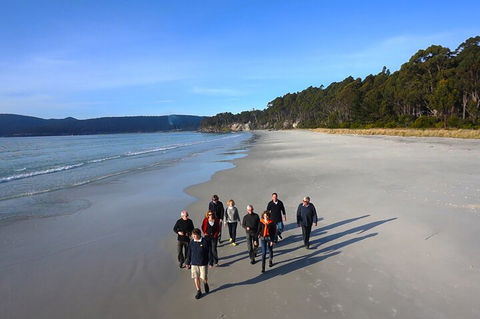 Bruny Island Traveller - Gourmet Tasting And Sightseeing Day Trip From Hobart - Winery Find 5