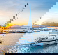 Small-Group Afternoon Cairns City Tour with Harbour Dinner Cruise - Winery Find