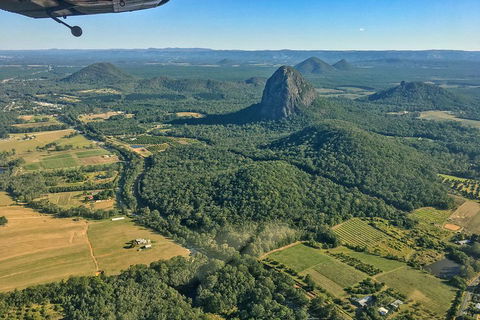 Deluxe Seaplane Tour Noosa To Glasshouse Adventure For 2 With Photobook - Winery Find 4