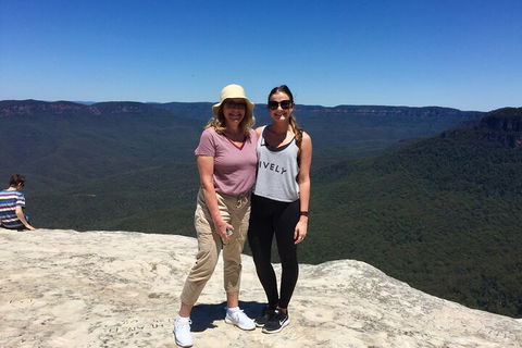 Blue Mountains Private Tour From Sydney, & Featherdale Aussie Animal Park Option - Winery Find 2