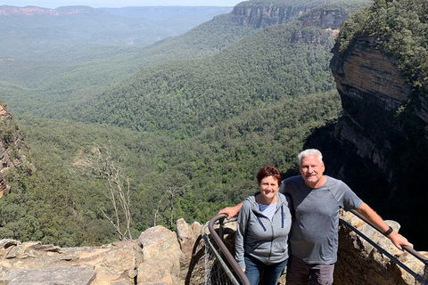 Blue Mountains Private Tour From Sydney, & Featherdale Aussie Animal Park Option - Winery Find 3