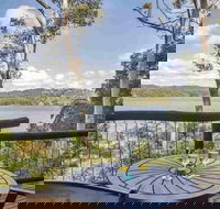 Sunshine Coast Private Scenic Guided Tour Inc. 2-Course Gourmet Lunch - Winery Find