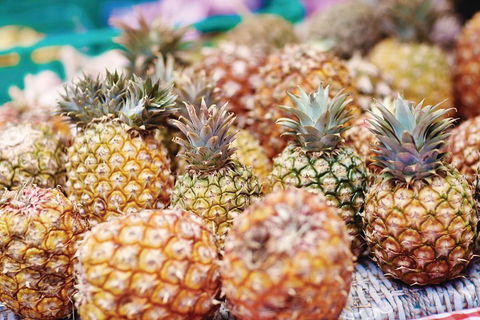 Sunshine Coast Eumundi Markets Return Minibus Transfer - Winery Find 0