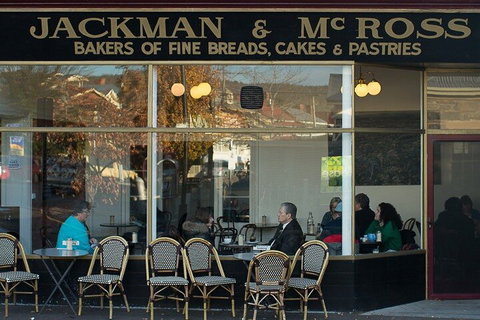 Hobart Half-Day Sightseeing Coach Tram Tour - Winery Find 2