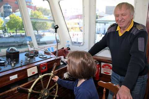 Derwent River Historic Harbour Cruise From Hobart - Winery Find 4