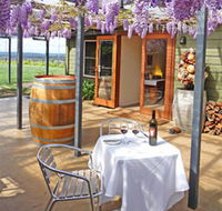 Sister's Rock Restaurant - Winery Find