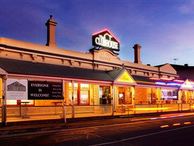 The Clubhouse - Winery Find 0