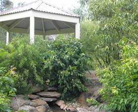 Grampians Adventure Golf, MOCO Gallery & Cafe - Winery Find 5