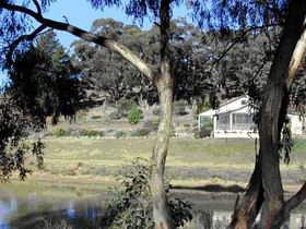 Eldredge Vineyards And Restaurant - Winery Find 1