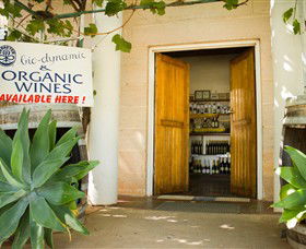 Robinvale Wines - Winery Find 0