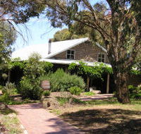 St Anne's Vineyard - Myrniong - Winery Find