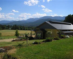 Porepunkah VIC Winery Find