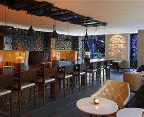 Conservatory Bar - Winery Find 0