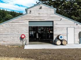 William McHenry And Sons Distillery - Winery Find 1