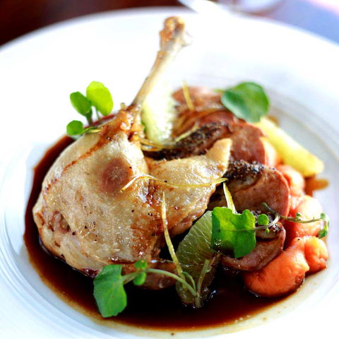 Town Hall Hotel Fitzroy - Bar & Restaurant - Winery Find 6