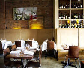 Phoenix Brewery Restaurant - Winery Find 0