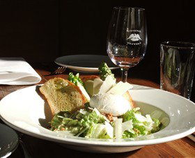 Phoenix Brewery Restaurant - Winery Find 1