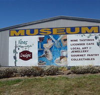 Vines and Designs Gallery Cafe and Wine Tasting Centre at the Copping Museum - Winery Find
