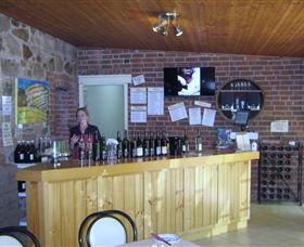 North East Vineyard Tours - Winery Find 6
