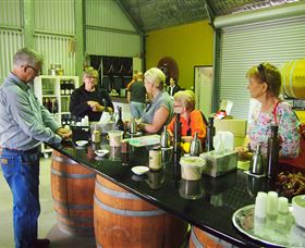 Tour Mudgee Now And Then - Winery Find 3