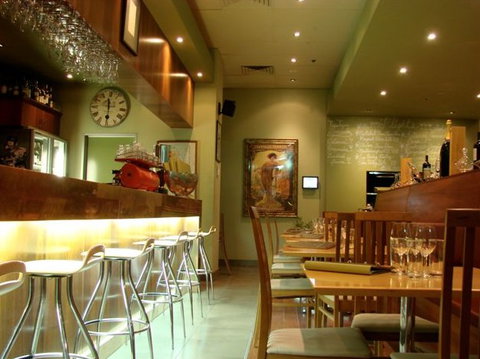 Benchmark Wine Bar - Winery Find 3